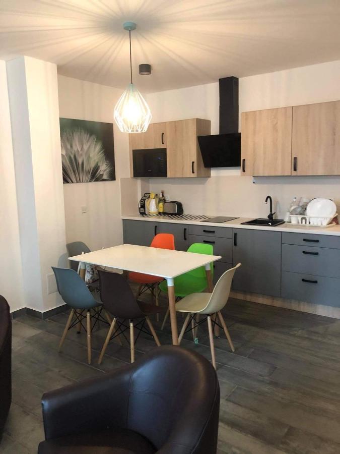 Lido Nappali + 3 Halo Apartman Balatonlelle Exterior foto